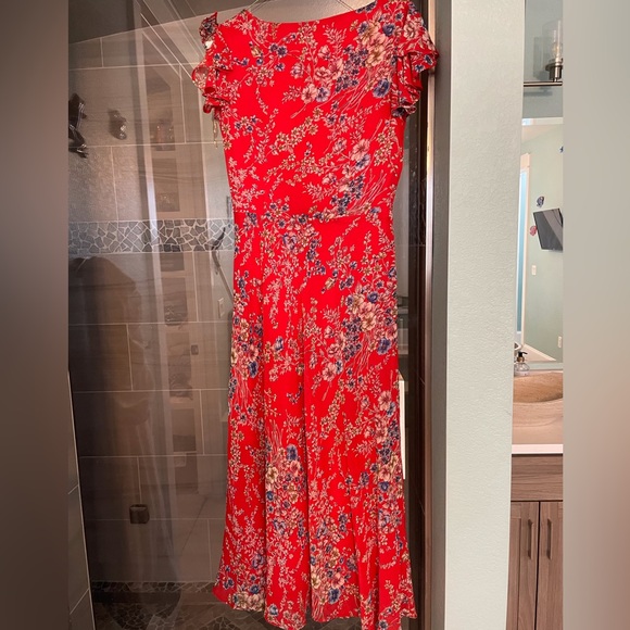 Coldwater Creek Dresses & Skirts - Coldwater Creek red floral dress